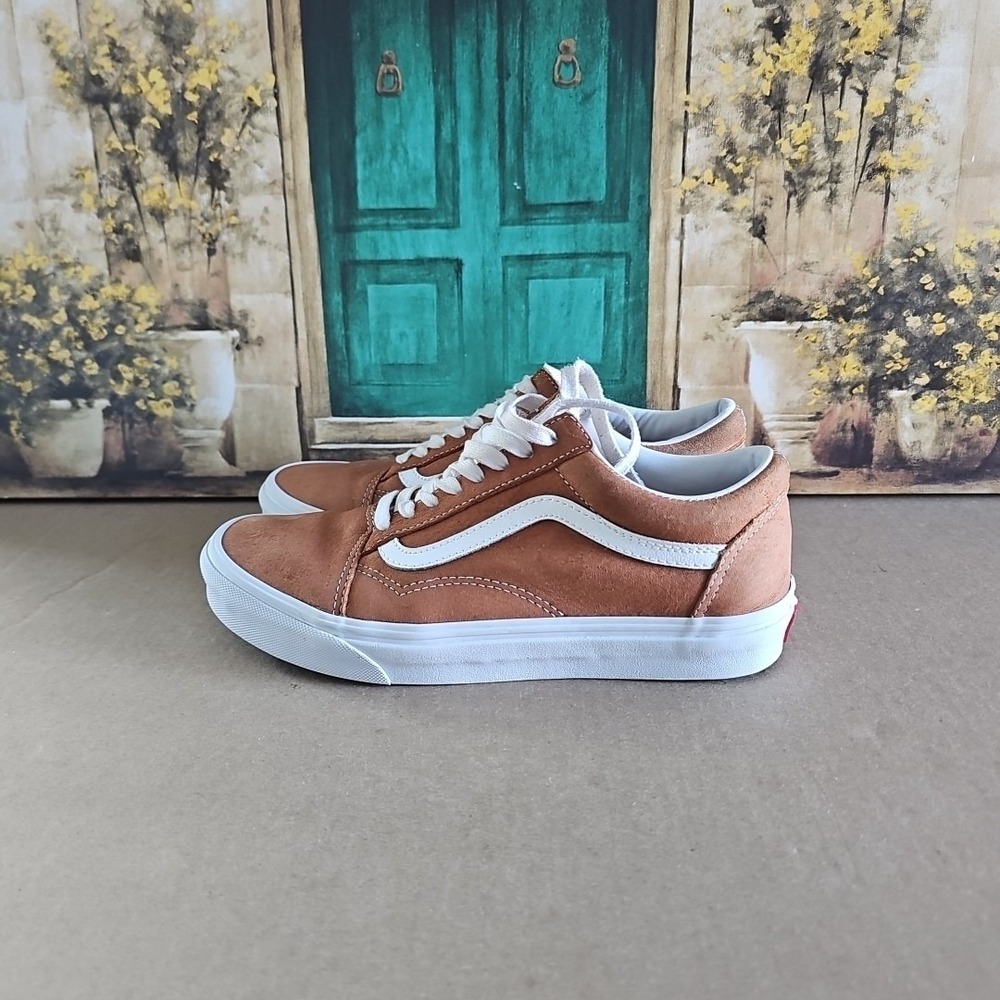 Vans Off The Wall Unisex Scotchgard Suede Shoes Men's Size 7 Women's 8.5 Camel